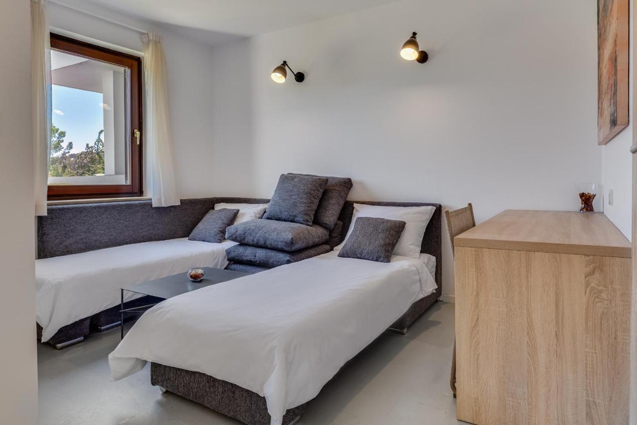 Apartments Jezera Lovisca Zewnętrze zdjęcie